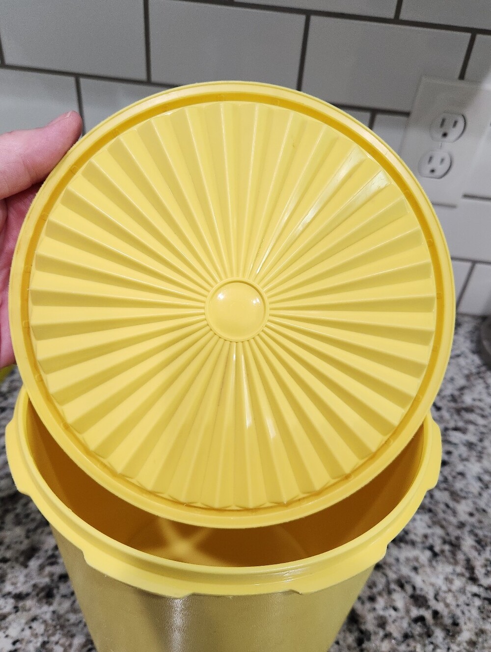 Vintage Tupperware Tall Yellow Canister - Picture 2 of 8